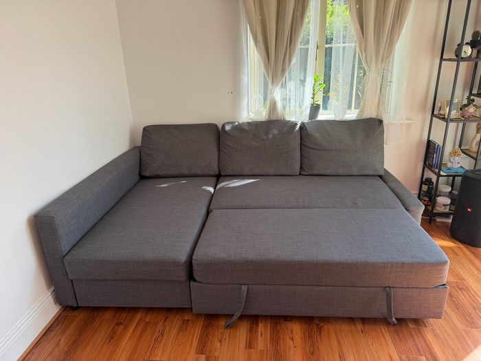 corner sofa-bed