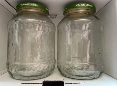 Glass jars 2.5 litres