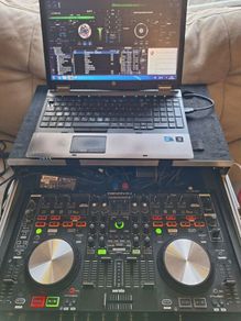 Denon DJ MC6000mk2 with case