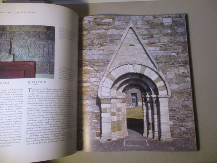 Ancient Ireland, From Prehistory To The Middle Ages