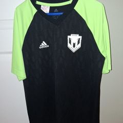 Adidas Messi t-shirt (age 13-14)
