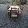Extendable mahogony table with 6 chairs Image 3