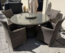 5ft rattan table and 5 chairs