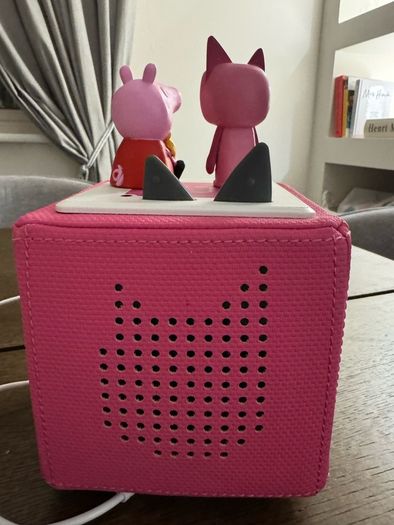 Pink Toniebox with 2 free Tonies