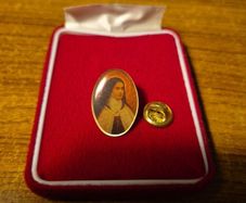 St Therese Lapel Pin