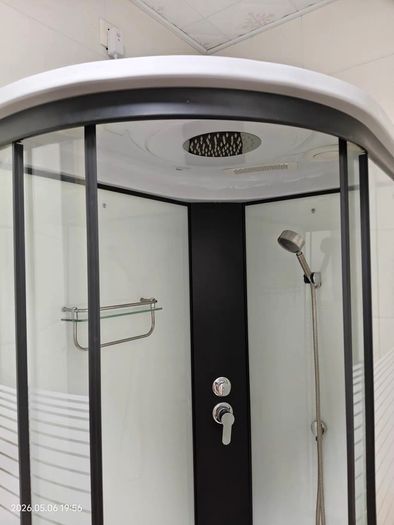 shower room, shower tray, shower base
