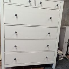 chest of drawers- solid wood