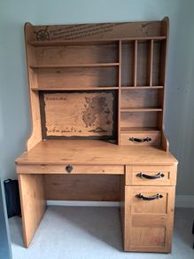 Kids pirate desk