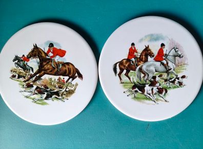 Vintage wall plates/plaques