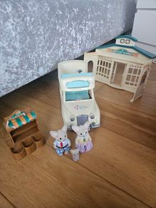 Sylvanian Family bundle