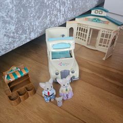 Sylvanian Family bundle