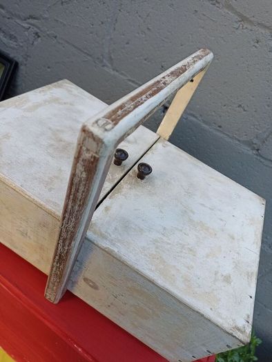 Vintage Wood Carrying Box