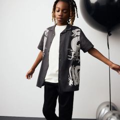 Brand New with tags Black Dragon Short Sleeve Printed Shirt age 4 to 5