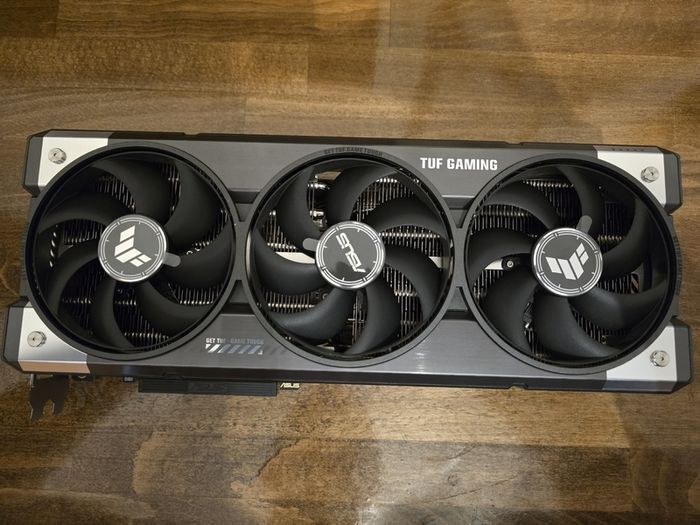 ASUS TUF Gaming GeForce RTX 5090 OC 32GB GDDR7 Refurbished, Like New