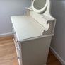 Drawers with mirror Image 2
