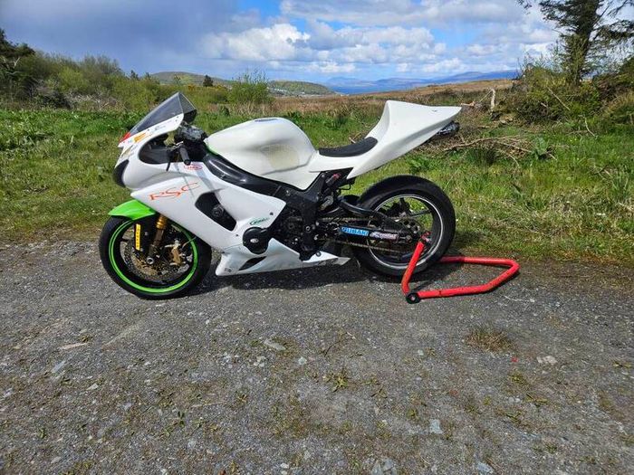 motorcycle  for breaking
