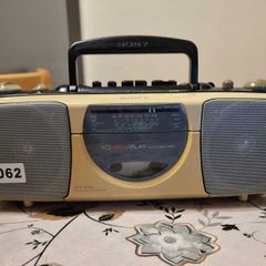 From 1992 Sony CFS-E10L, works perfect. See pictures.