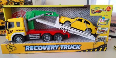 Recovery Truck with Functioning Crane