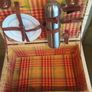 Vintage picnic basket Image 5
