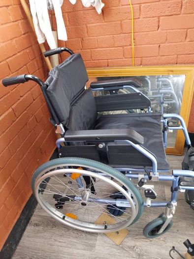 wheelchair