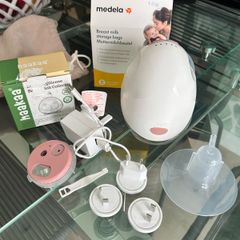 Breast Pump (Tommee Tipee) + 3 other things