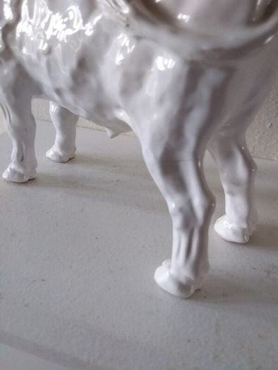 Shebeg Isle of Man : White Bull - Repaired