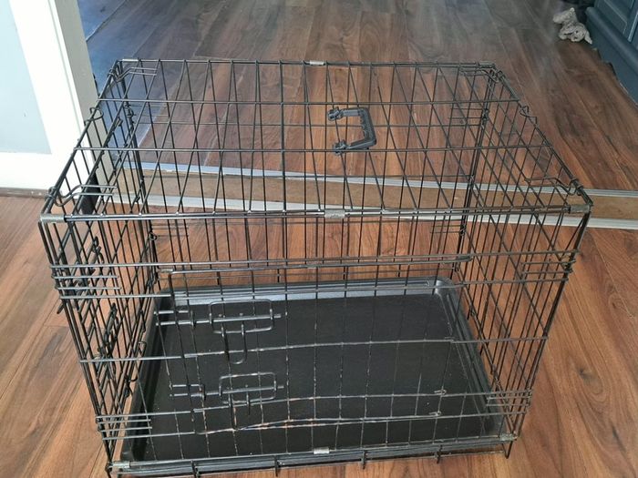 Small dog crate