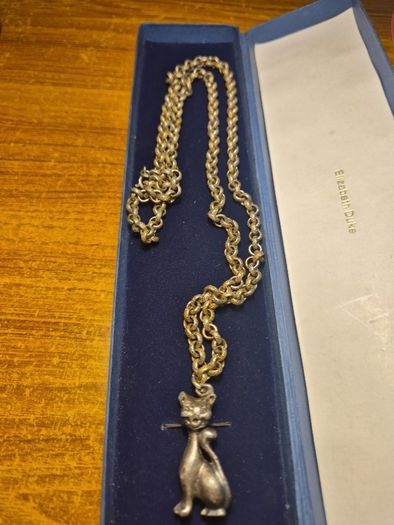 Vintage Stamped Sterling Silver Heavy Elaborate Chain and Cat Pendant