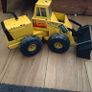 Vintage Tonka Turbo-Diesel Yellow Metal Pressed Steel Front End Loader XMB-975. Image 2