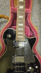 electric guitar