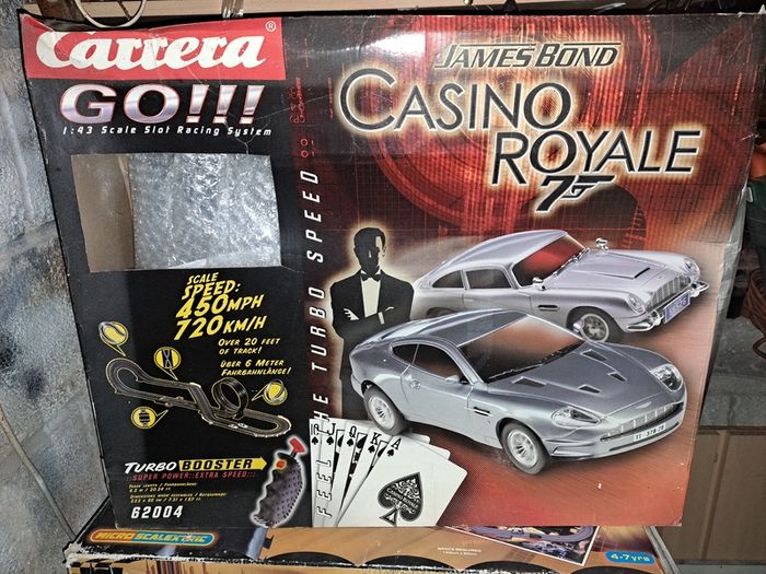 Carrera Go 007 casino royale Racing set