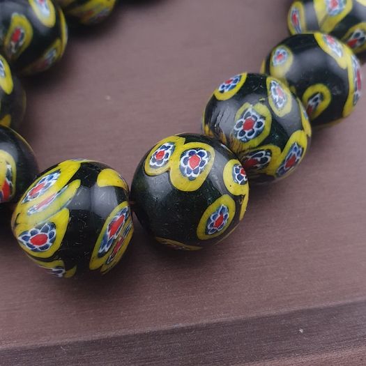 Antique Murano Style Millefiori Glass Beads Necklace 22 inches Strands
