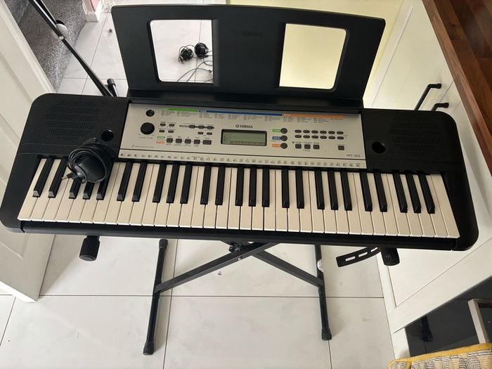 Yamaha Keyboard