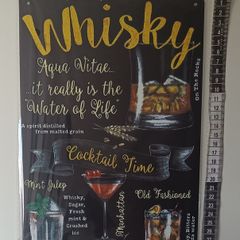 Whisky Tin Metal sign