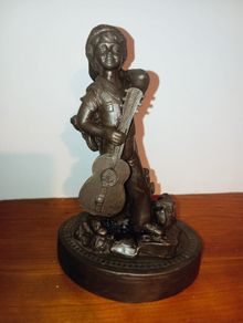 Royal Tara Irish Bronze Figurine - Off to Make a Fortune