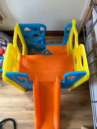 Slide/play set