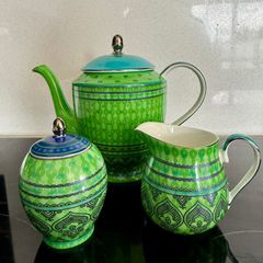 Rare T2 Fine Bone China Set Never Used