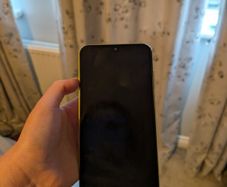 Samsung A25 128B Unlocked + 11 Cases & Brand New/Unused 10,000mAh Power Bank Bundle
