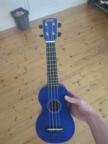Mahalo Ukulele - Beginner Instrument
