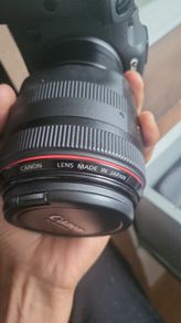 Canon EF 85mm f/1.2L II USM lens