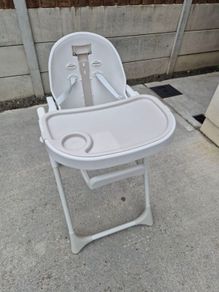 Babylo Nosh Highchair