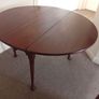 Georgian Mahogany Oval Drop Leaf Table on Pad Feet Image 3