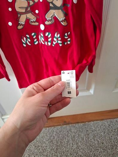 Brand New Boys christmas long sleeved top age 5-6