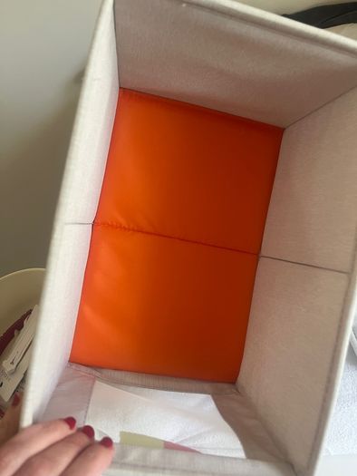 Smagora changing table/book shelf