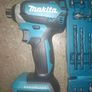 makita black 18v package & impact & bit set Image 4