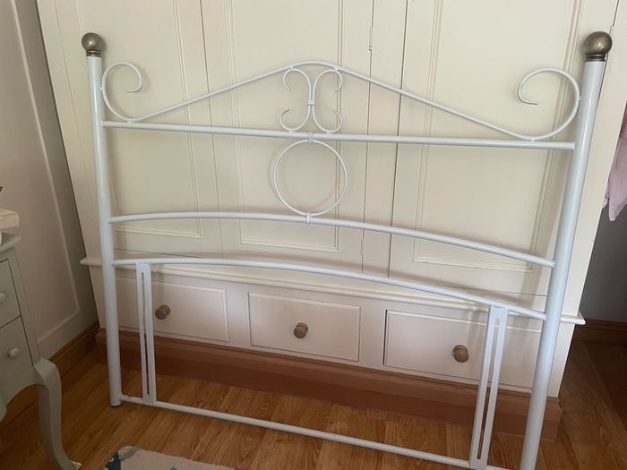 free Headboard