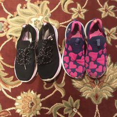 Free to take AWAY ASAP, otherwise it goes to the bin, size UK-35, EU-2