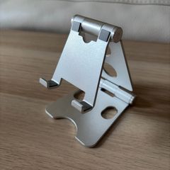 Metal Stand for Phone/Tablet