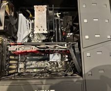 Pc - Intel I7 6700k, 16gb Ram, Nvidia Gtx 1070
