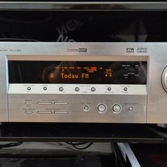 YAMAHA surround receiver with original remote & manual